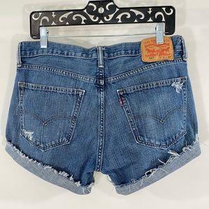 Levi's 527 Cut Off Jean Shorts Distressed Wash 32 100%Cotton Medium High Rise